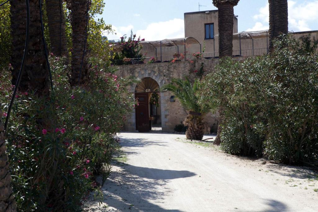 Agriturismo Baglio Fontana Buseto Palizzolo Exterior photo
